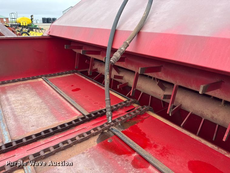 image for item ET6052 Bermuda King 24/4R0W/00 sprig planter