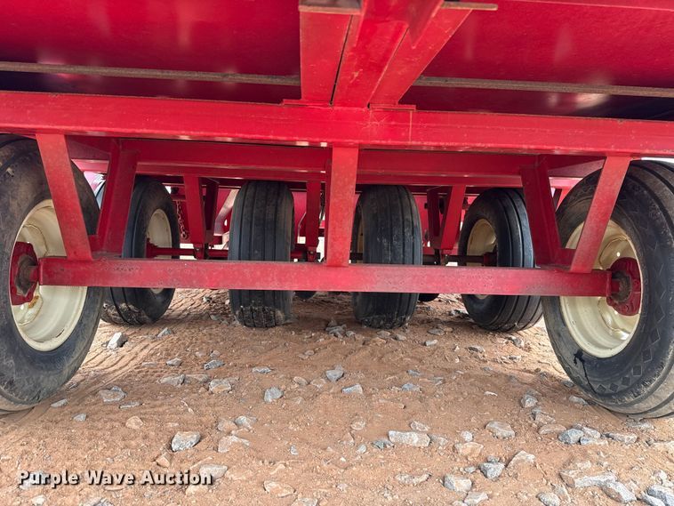 image for item ET6052 Bermuda King 24/4R0W/00 sprig planter