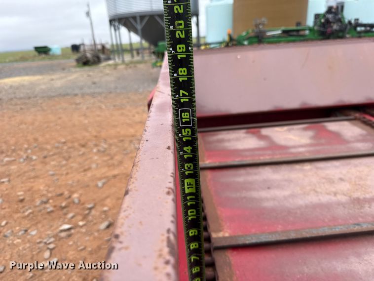 image for item ET6052 Bermuda King 24/4R0W/00 sprig planter