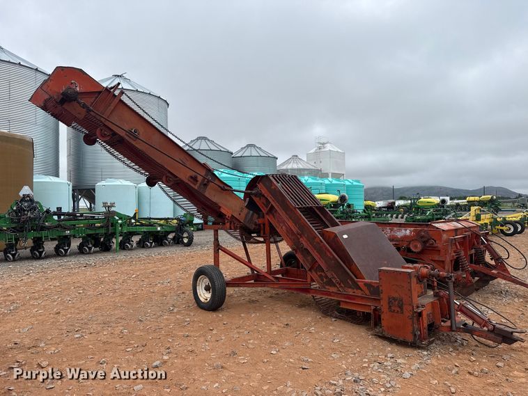 image for item ET6053 Bermuda King sprig harvester