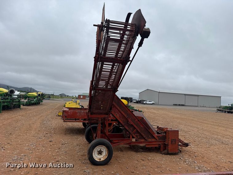 image for item ET6053 Bermuda King sprig harvester