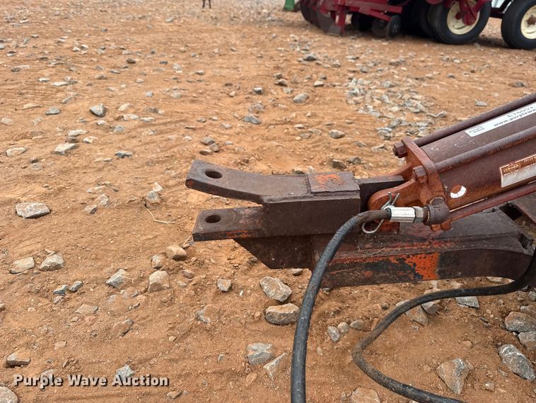 image for item ET6053 Bermuda King sprig harvester