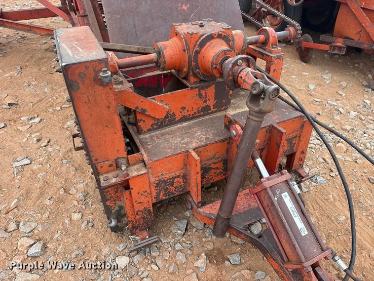 image for item ET6053 Bermuda King sprig harvester