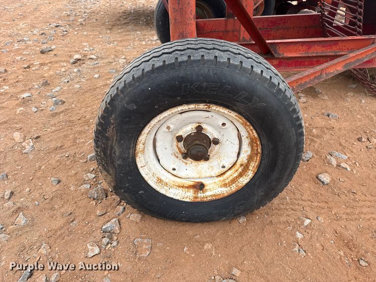 image for item ET6053 Bermuda King sprig harvester