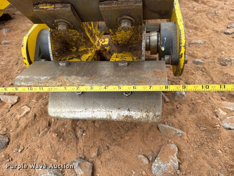 image for item ET6057 2023 Roll-A-Cone stalk chopper