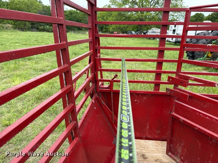 image for item ET6107 Shop Built livestock trailer
