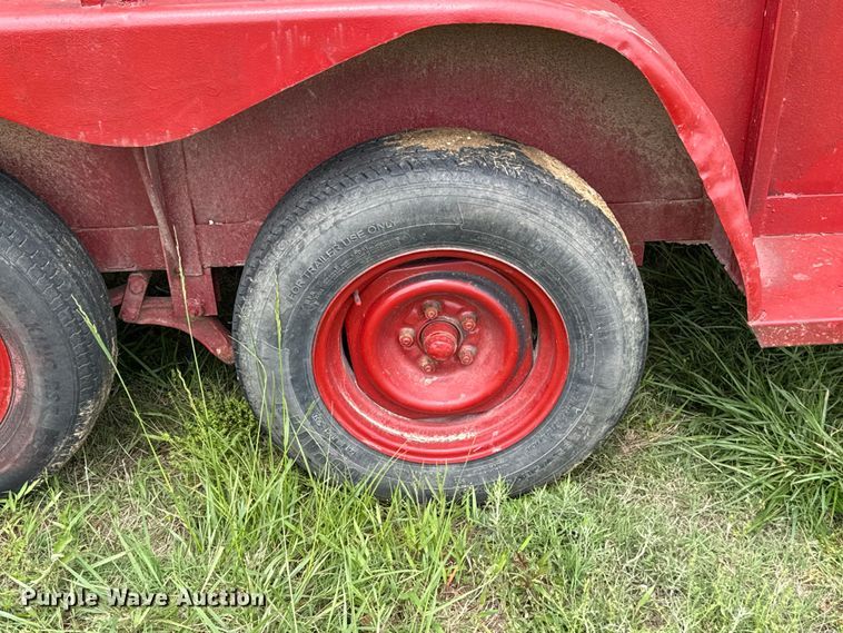 image for item ET6107 Shop Built livestock trailer