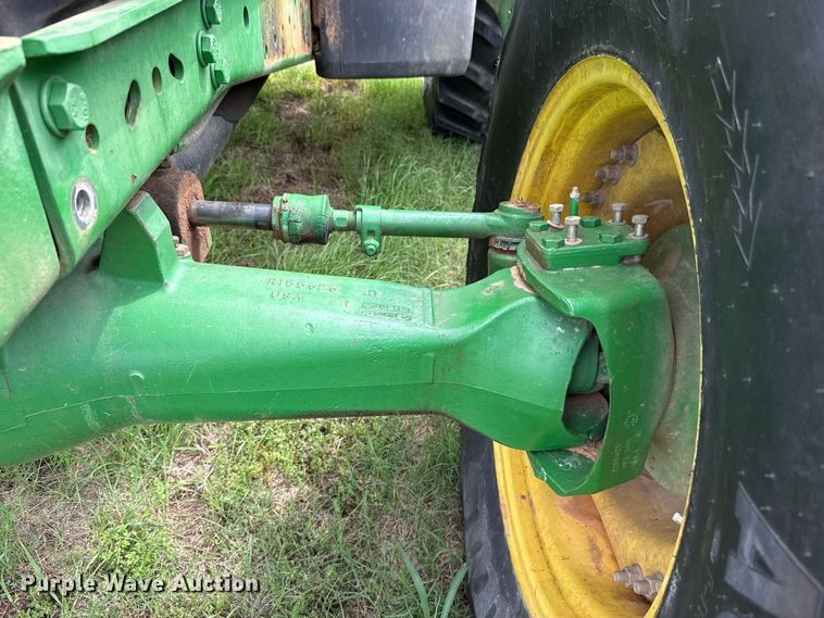 image for item ET6110 2003 John Deere 7810 4WD tractor