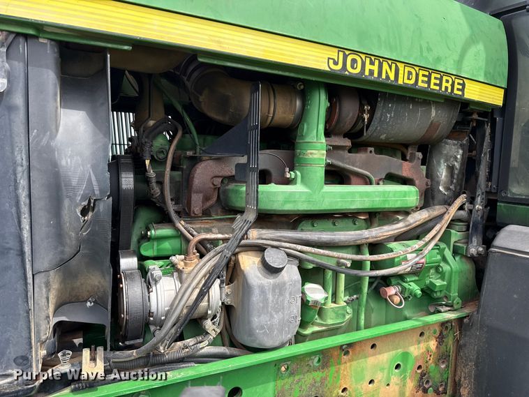 image for item ET6110 2003 John Deere 7810 4WD tractor