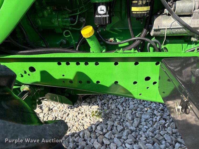 image for item EU0556 2006 John Deere 7320 MFWD tractor