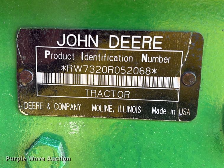 image for item EU0556 2006 John Deere 7320 MFWD tractor