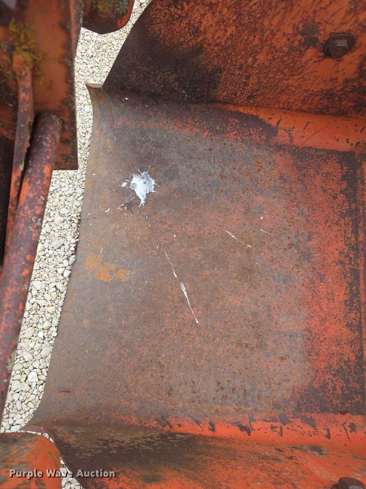 image for item EV2099 Ford dirt scoop