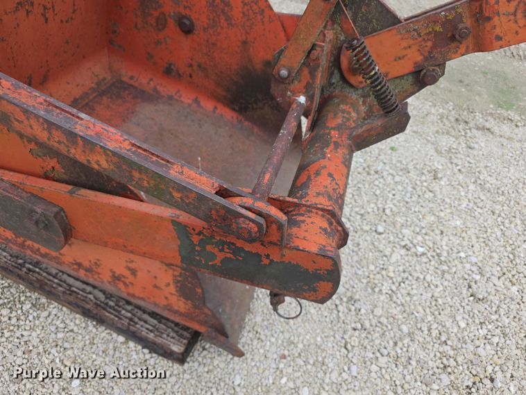image for item EV2099 Ford dirt scoop