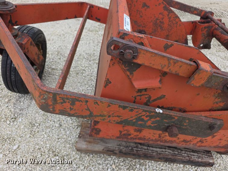 image for item EV2099 Ford dirt scoop