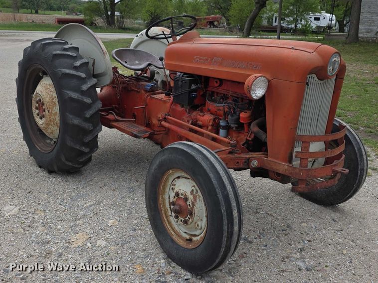 image for item EV2101 Ford 601 Workmaster tractor
