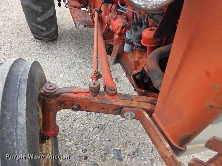 image for item EV2101 Ford 601 Workmaster tractor