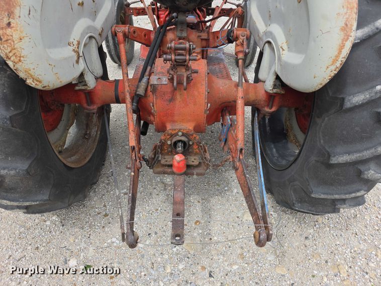 image for item EV2101 Ford 601 Workmaster tractor