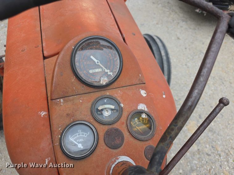 image for item EV2101 Ford 601 Workmaster tractor