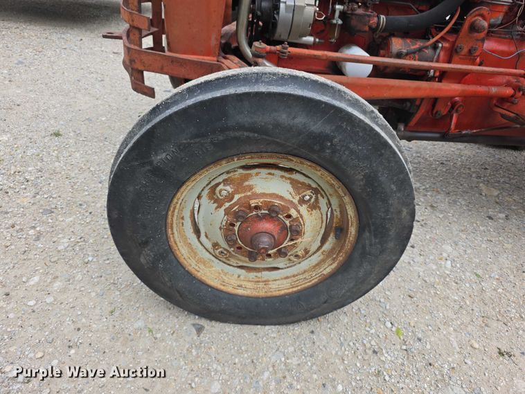 image for item EV2101 Ford 601 Workmaster tractor