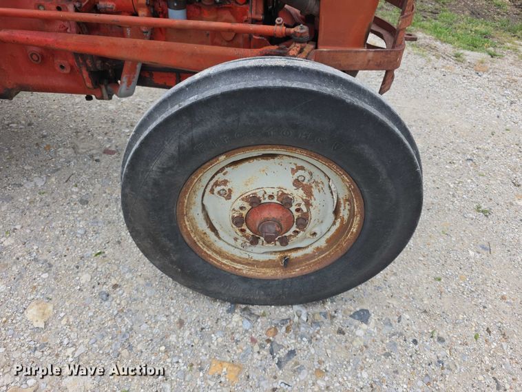 image for item EV2101 Ford 601 Workmaster tractor