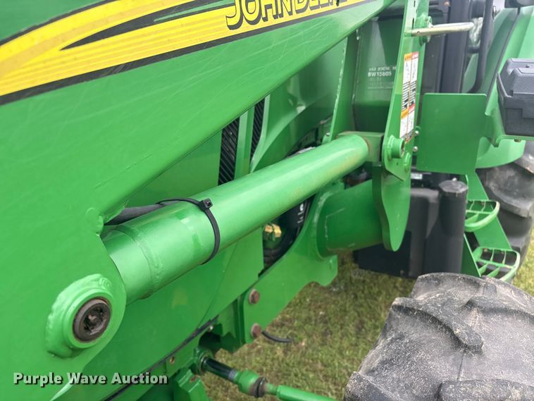 image for item EV2917 2014 John Deere 5085E MFWD tractor
