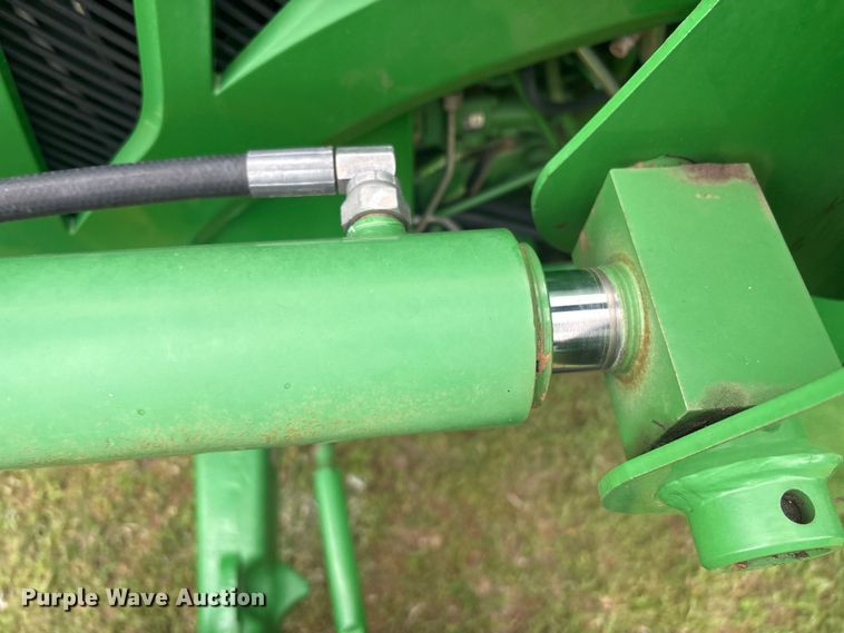 image for item EV2917 2014 John Deere 5085E MFWD tractor