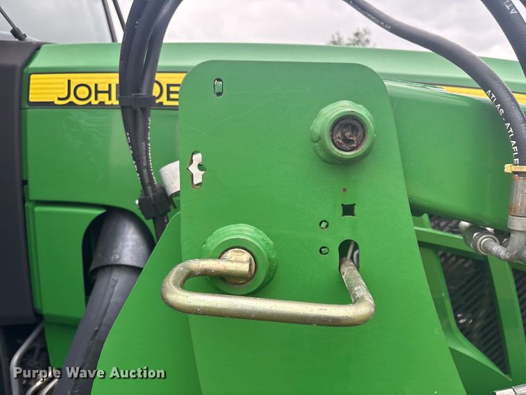 image for item EV2917 2014 John Deere 5085E MFWD tractor