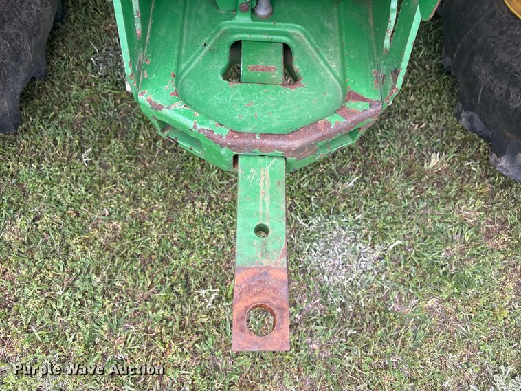 image for item EV2917 2014 John Deere 5085E MFWD tractor