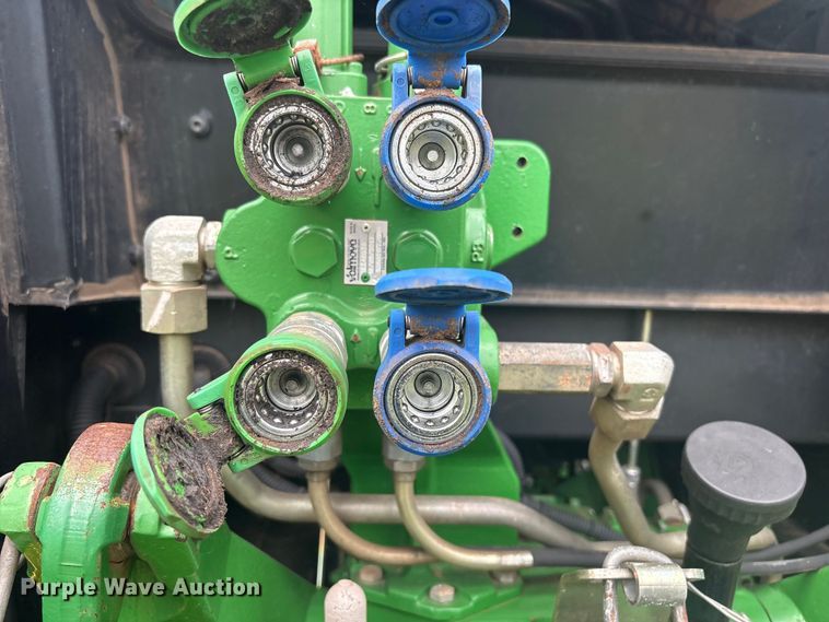 image for item EV2917 2014 John Deere 5085E MFWD tractor