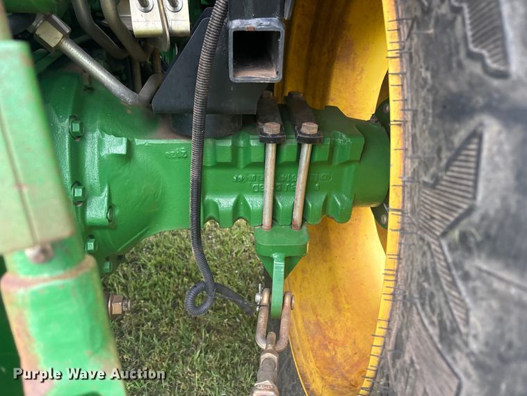 image for item EV2917 2014 John Deere 5085E MFWD tractor