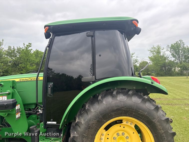 image for item EV2917 2014 John Deere 5085E MFWD tractor