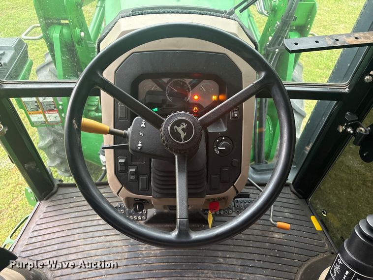 image for item EV2917 2014 John Deere 5085E MFWD tractor
