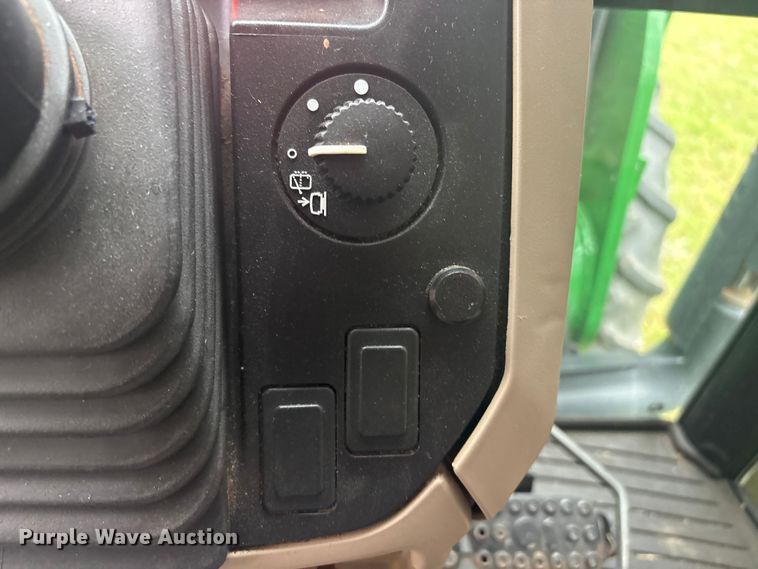 image for item EV2917 2014 John Deere 5085E MFWD tractor