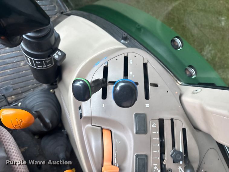 image for item EV2917 2014 John Deere 5085E MFWD tractor