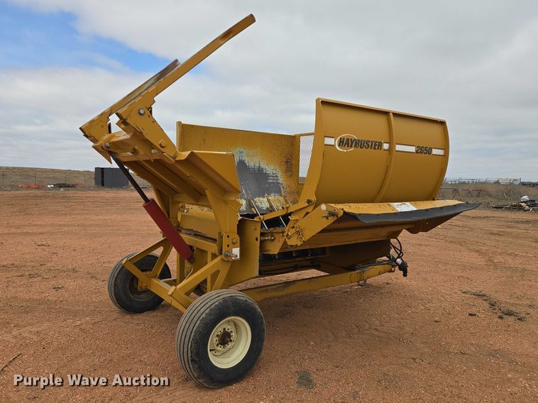 image for item EV5820 Haybuster 2650 bale processor