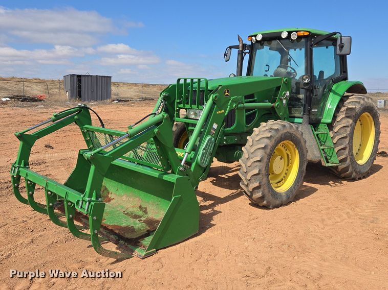 image for item EV5821 2007 John Deere 7130 Premium MFWD tractor