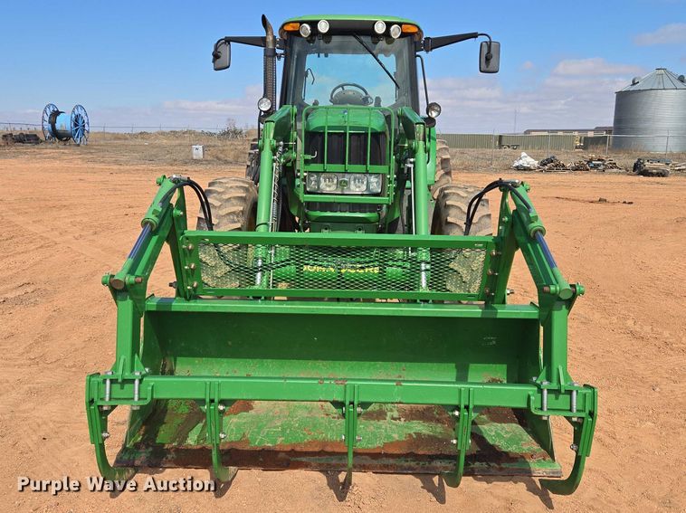 image for item EV5821 2007 John Deere 7130 Premium MFWD tractor