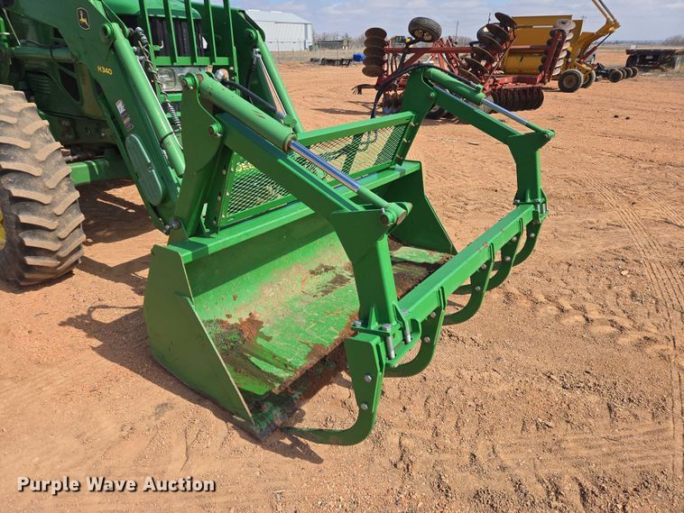 image for item EV5821 2007 John Deere 7130 Premium MFWD tractor