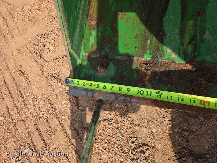 image for item EV5821 2007 John Deere 7130 Premium MFWD tractor