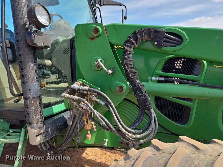 image for item EV5821 2007 John Deere 7130 Premium MFWD tractor