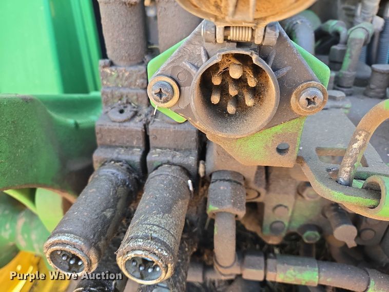 image for item EV5821 2007 John Deere 7130 Premium MFWD tractor