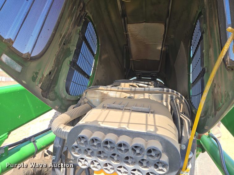 image for item EV5821 2007 John Deere 7130 Premium MFWD tractor