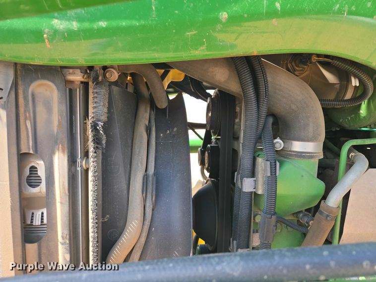 image for item EV5821 2007 John Deere 7130 Premium MFWD tractor