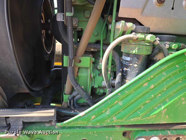 image for item EV5821 2007 John Deere 7130 Premium MFWD tractor