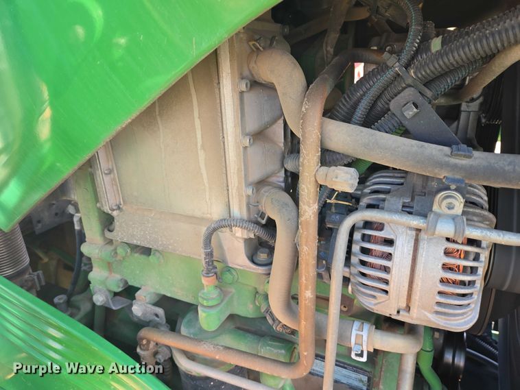 image for item EV5821 2007 John Deere 7130 Premium MFWD tractor