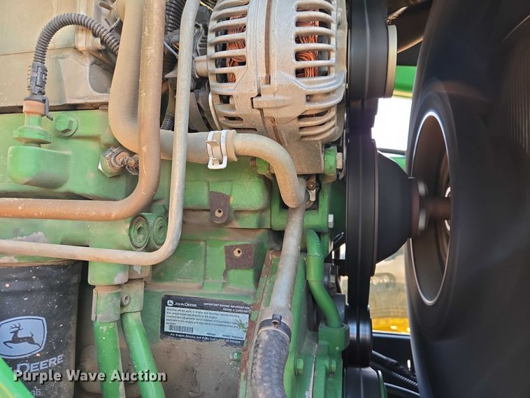 image for item EV5821 2007 John Deere 7130 Premium MFWD tractor