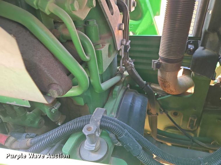 image for item EV5821 2007 John Deere 7130 Premium MFWD tractor