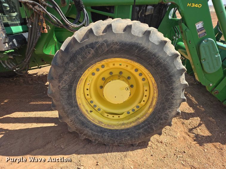 image for item EV5821 2007 John Deere 7130 Premium MFWD tractor
