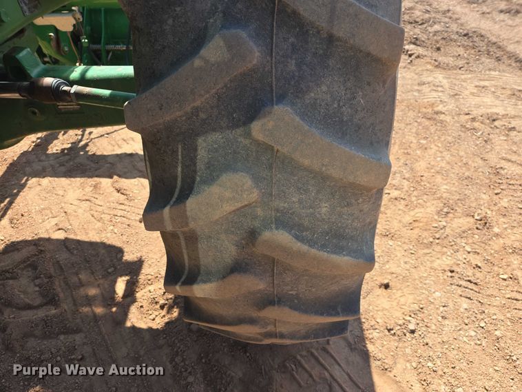 image for item EV5821 2007 John Deere 7130 Premium MFWD tractor