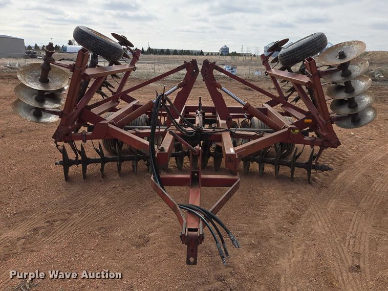 image for item EV5822 International 490 tandem disk